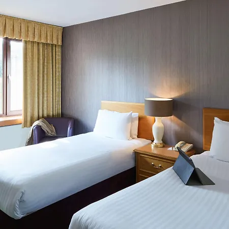 Mercure Kenwood Hall & Szálloda 4*