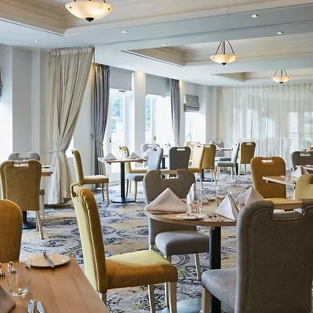 Szálloda Mercure Kenwood Hall & 4*